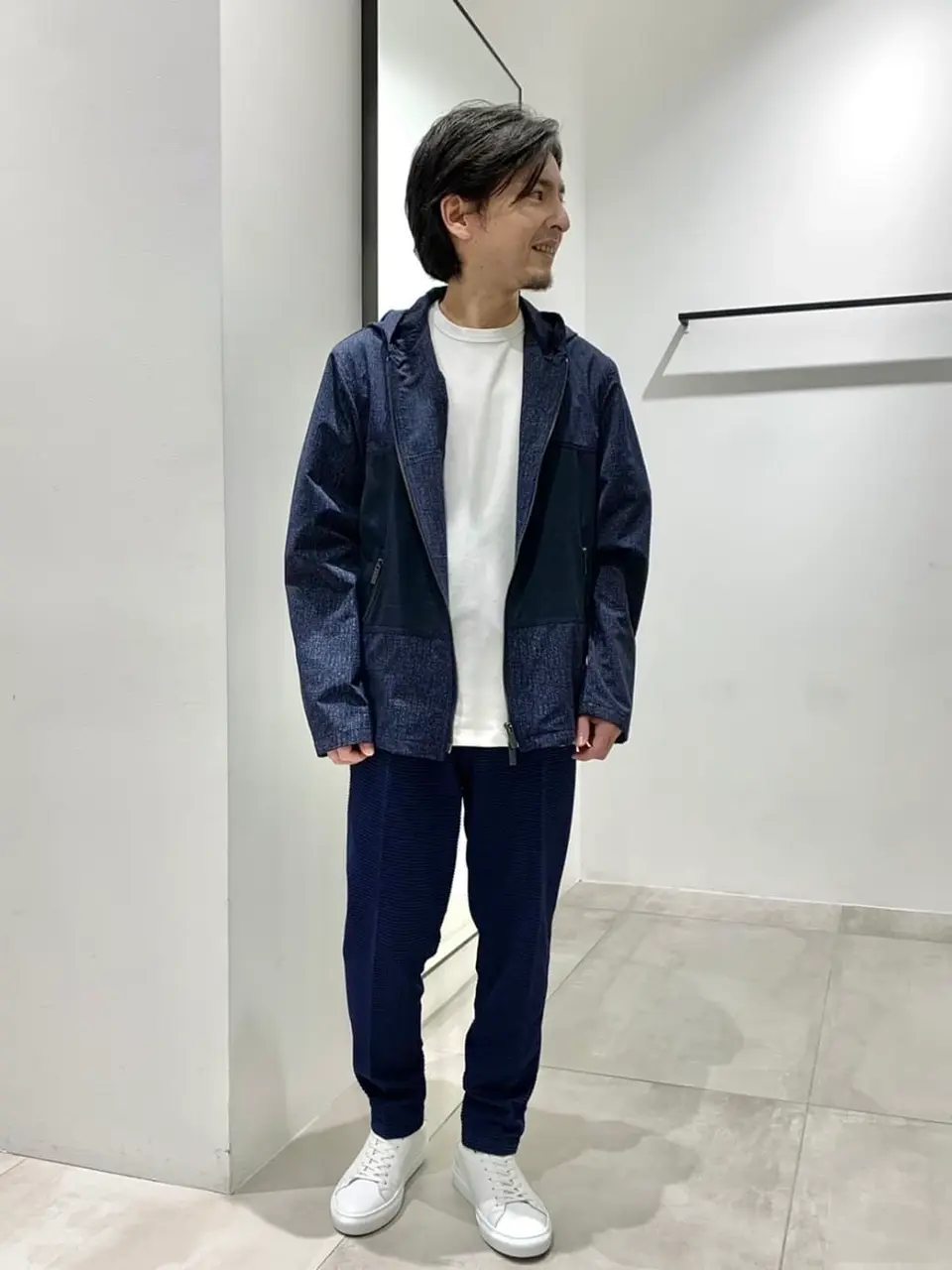 JOSEPH HOMME 鈴木 コーディネート画像