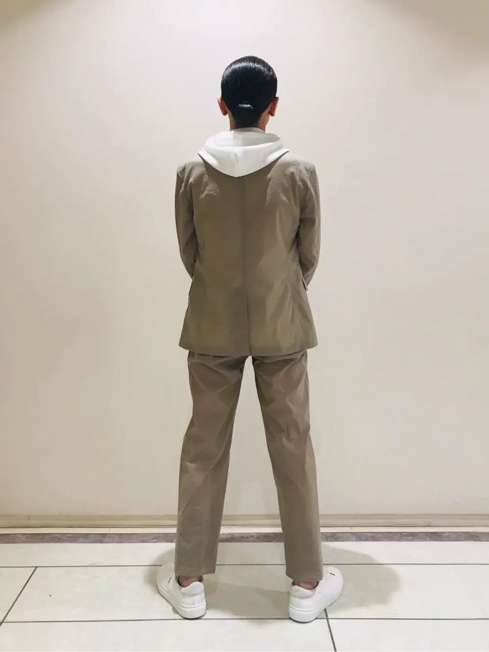 JOSEPH HOMME 畑本 コーディネート画像