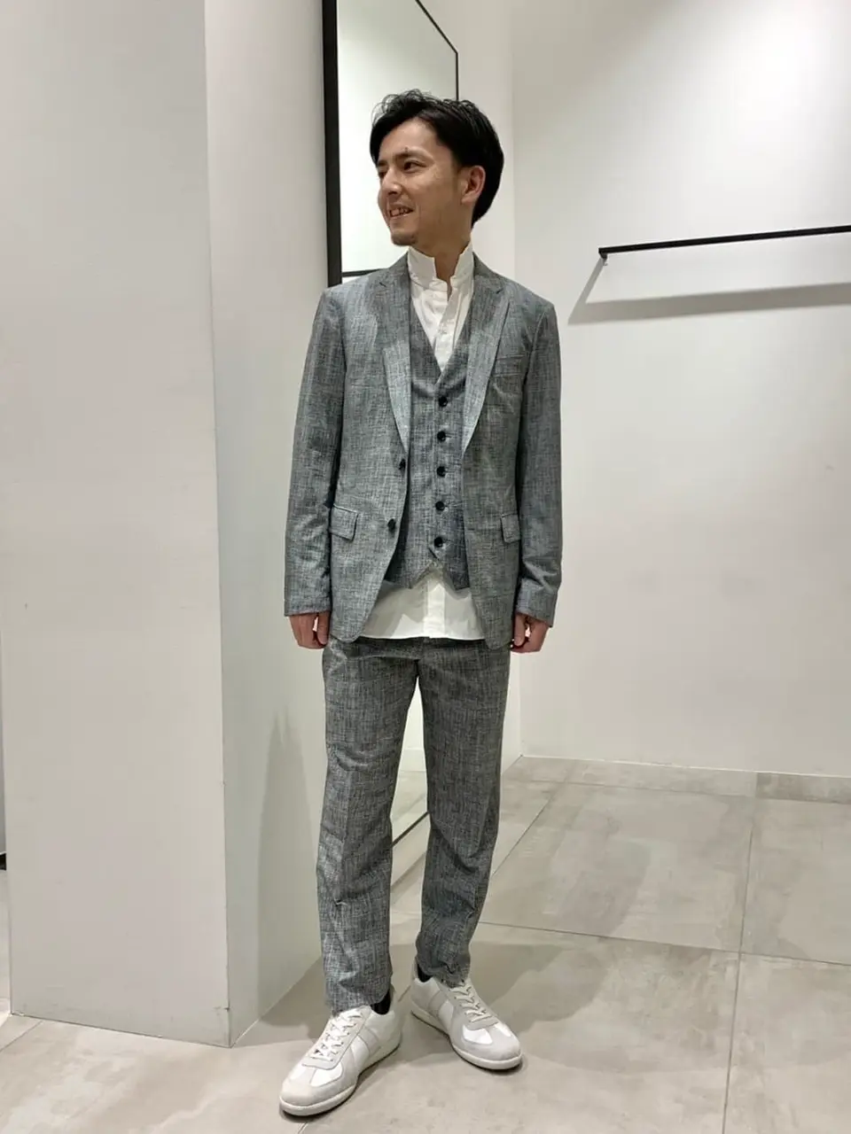 JOSEPH HOMME 鈴木 コーディネート画像