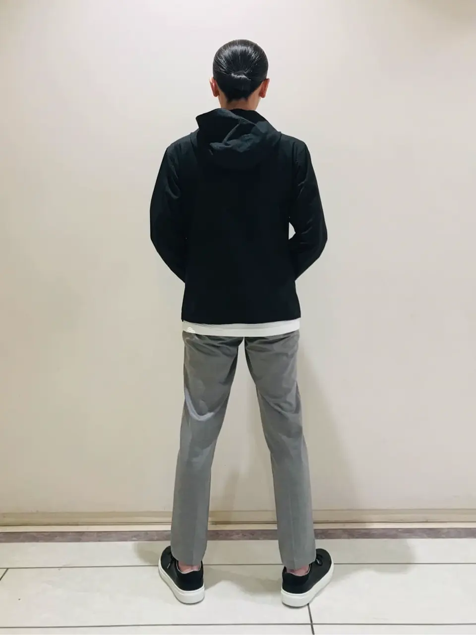 JOSEPH HOMME 畑本 コーディネート画像