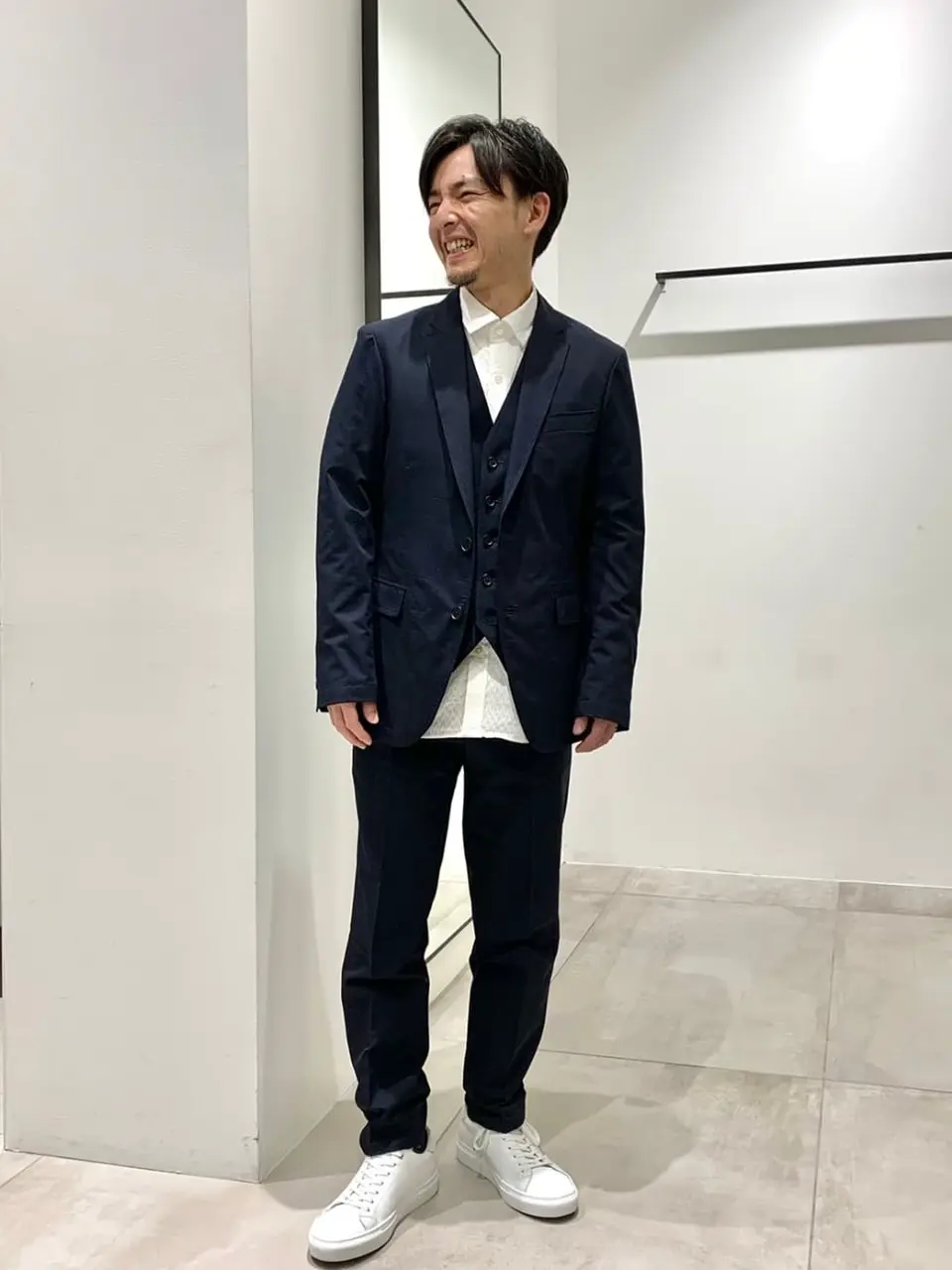 JOSEPH HOMME 鈴木 コーディネート画像