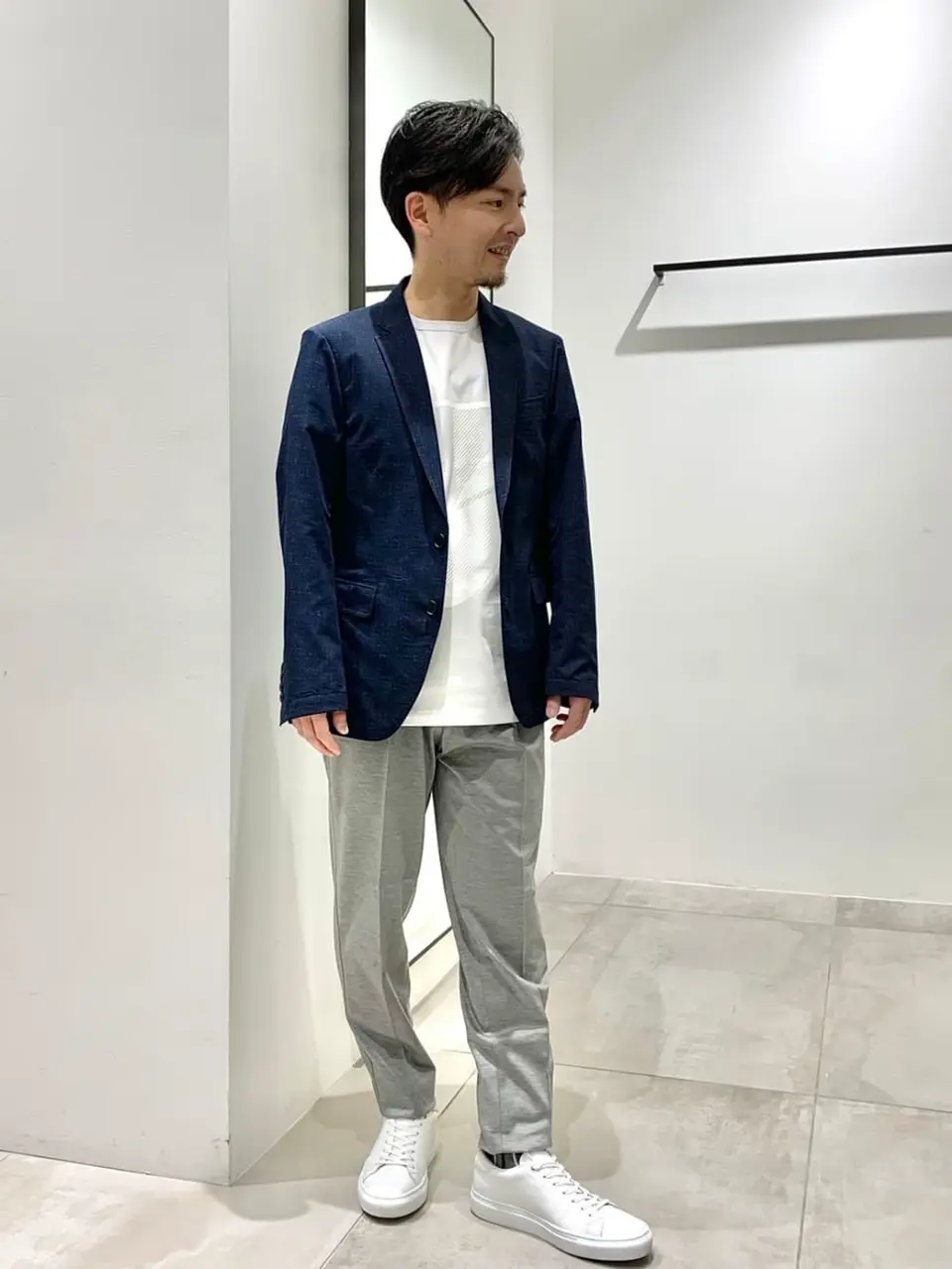 JOSEPH HOMME 鈴木 コーディネート画像