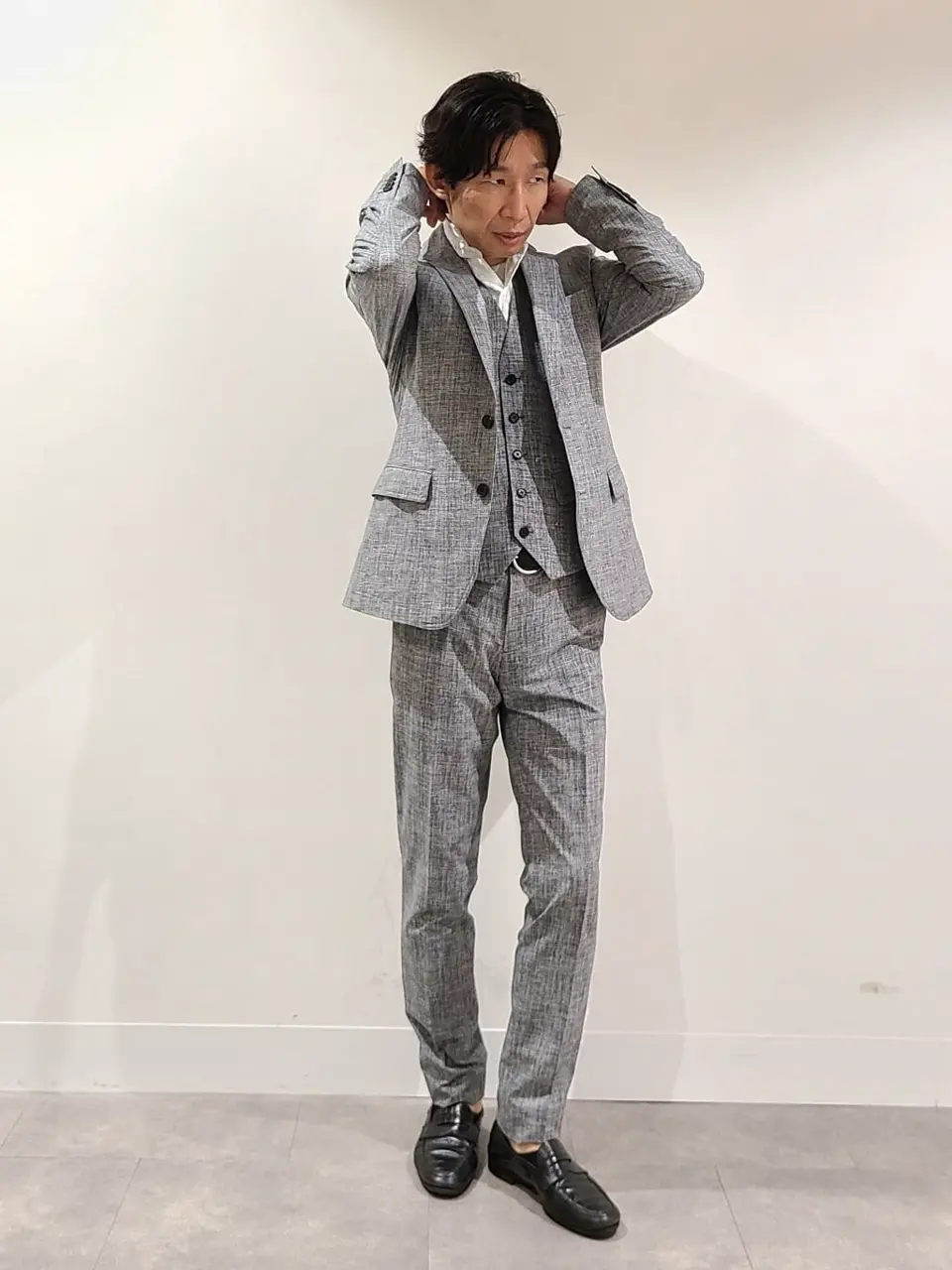 JOSEPH HOMME 泉 コーディネート画像