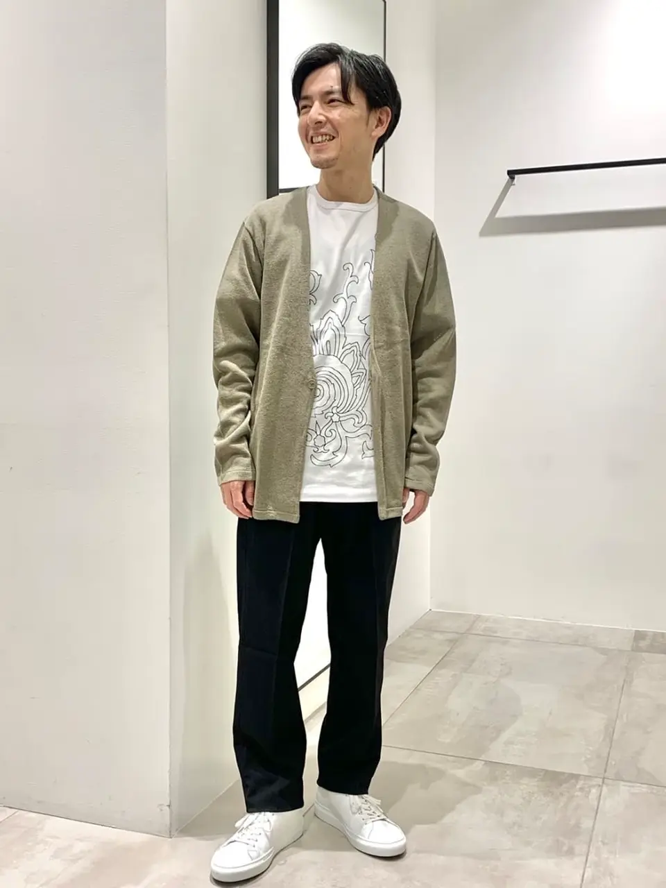 JOSEPH HOMME 鈴木 コーディネート画像