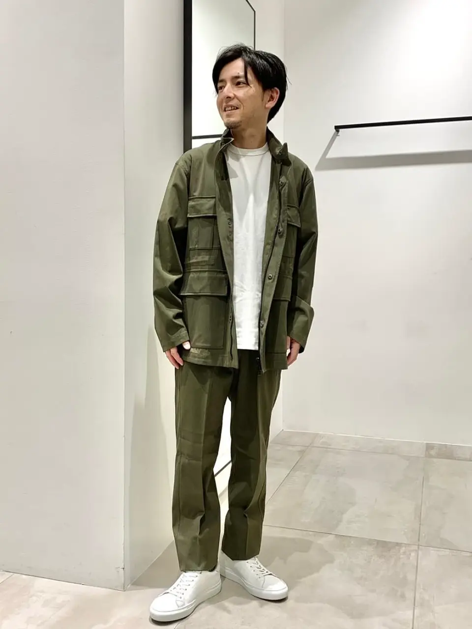 JOSEPH HOMME 鈴木 コーディネート画像