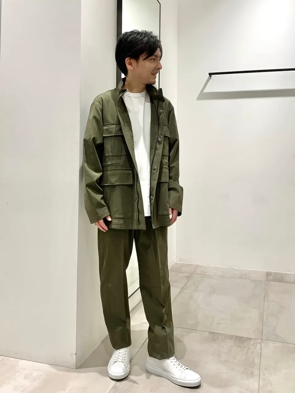 JOSEPH HOMME 鈴木 コーディネート画像