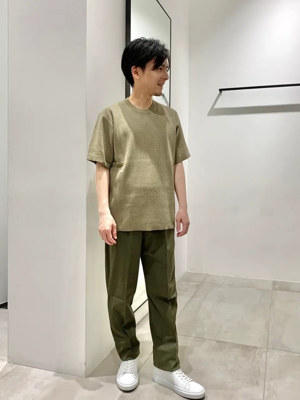 JOSEPH HOMME 鈴木 コーディネート画像