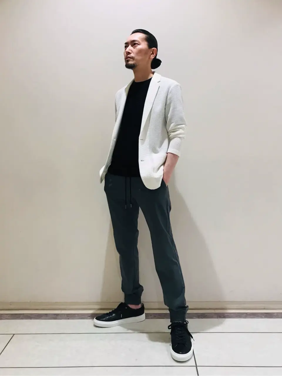  畑本 コーディネート画像