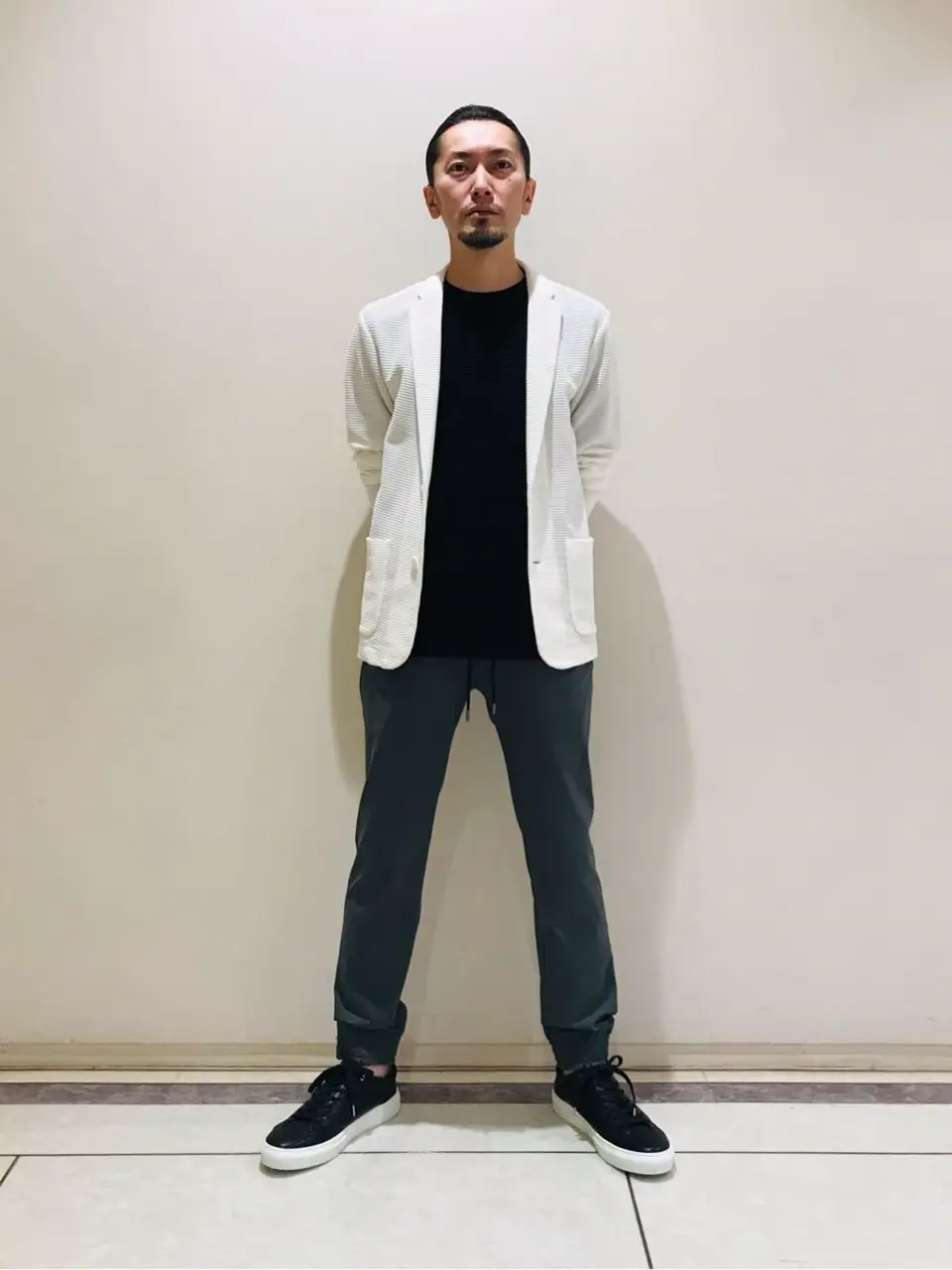 JOSEPH HOMME 畑本 コーディネート画像