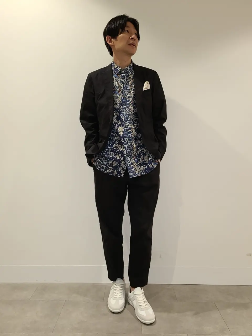 JOSEPH HOMME 泉 コーディネート画像