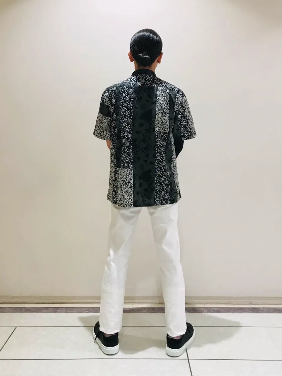 JOSEPH HOMME 畑本 コーディネート画像