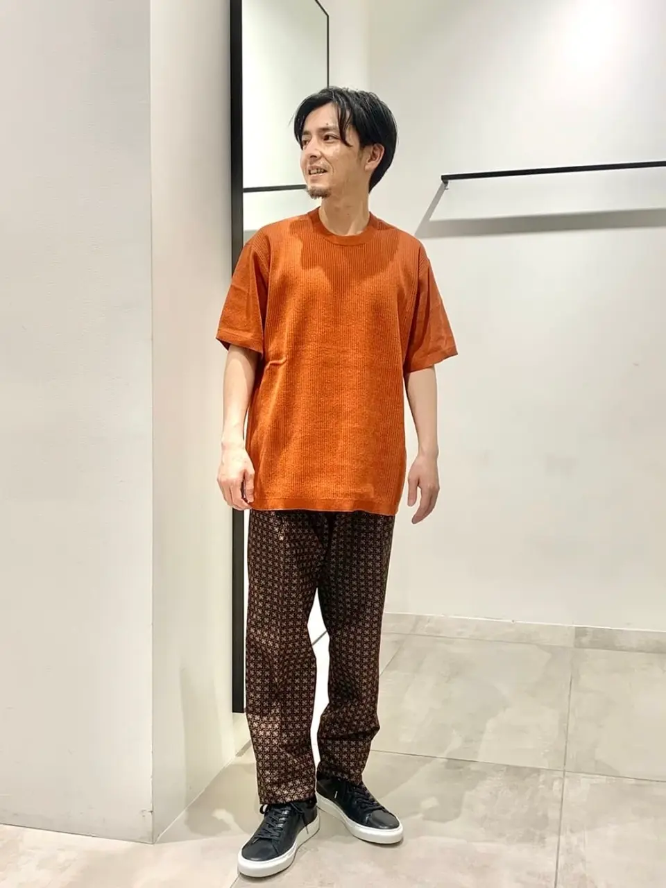 JOSEPH HOMME 鈴木 コーディネート画像