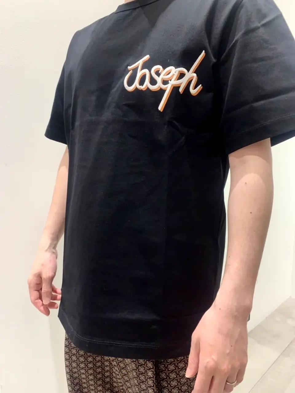 JOSEPH HOMME 鈴木 コーディネート画像