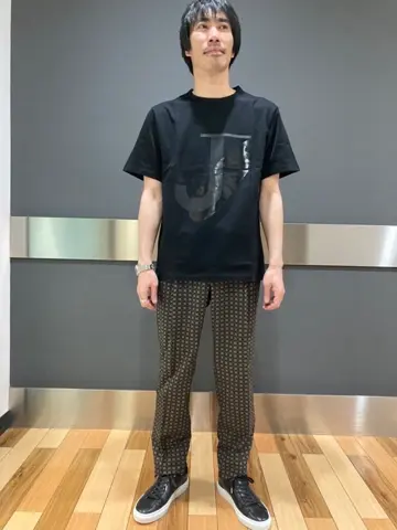 JOSEPH HOMME 鈴木(彰) コーディネート画像