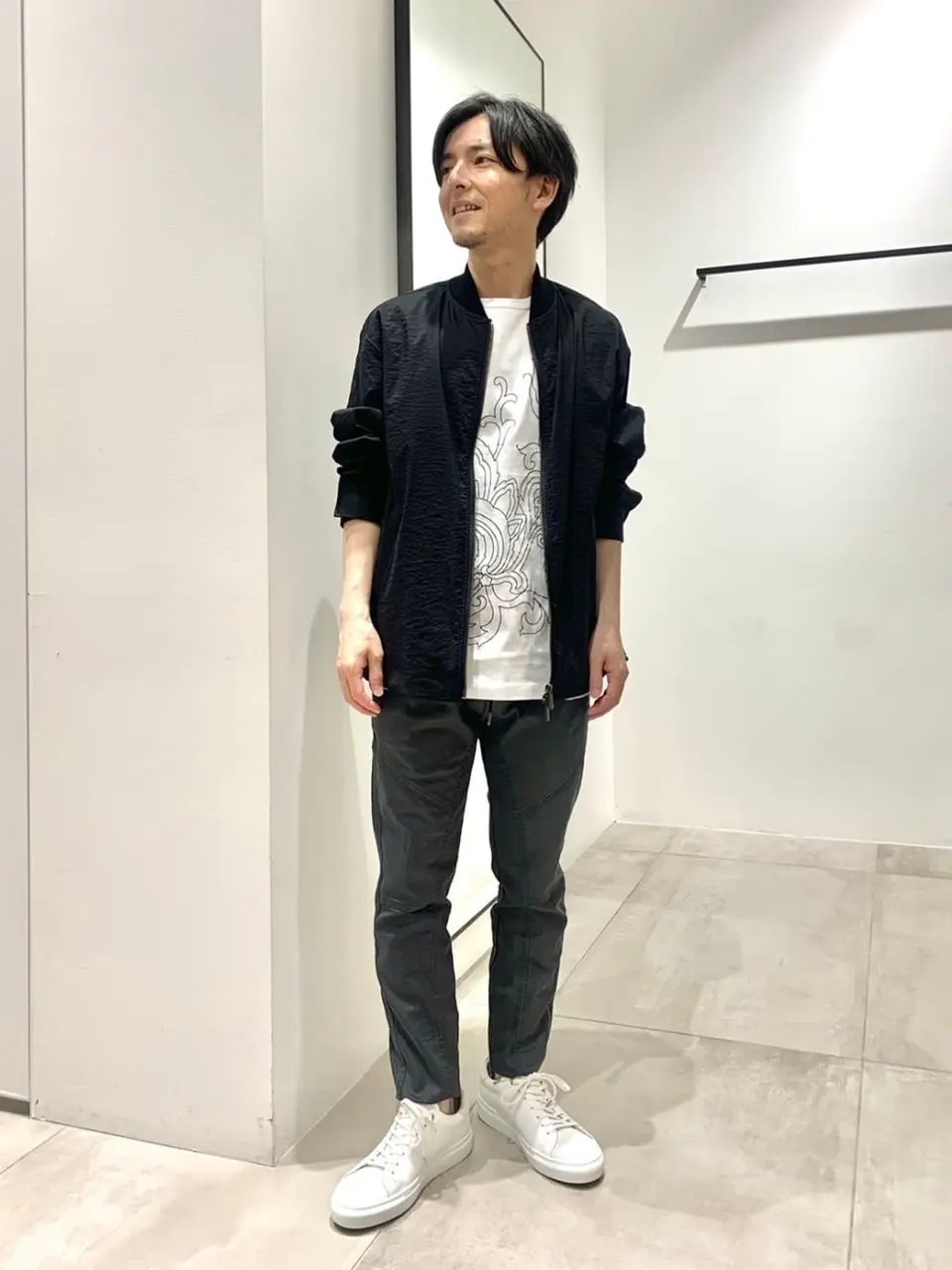 JOSEPH HOMME 鈴木 コーディネート画像