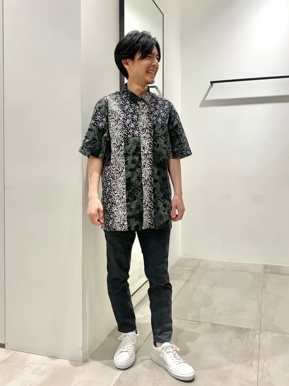 JOSEPH HOMME 鈴木 コーディネート画像