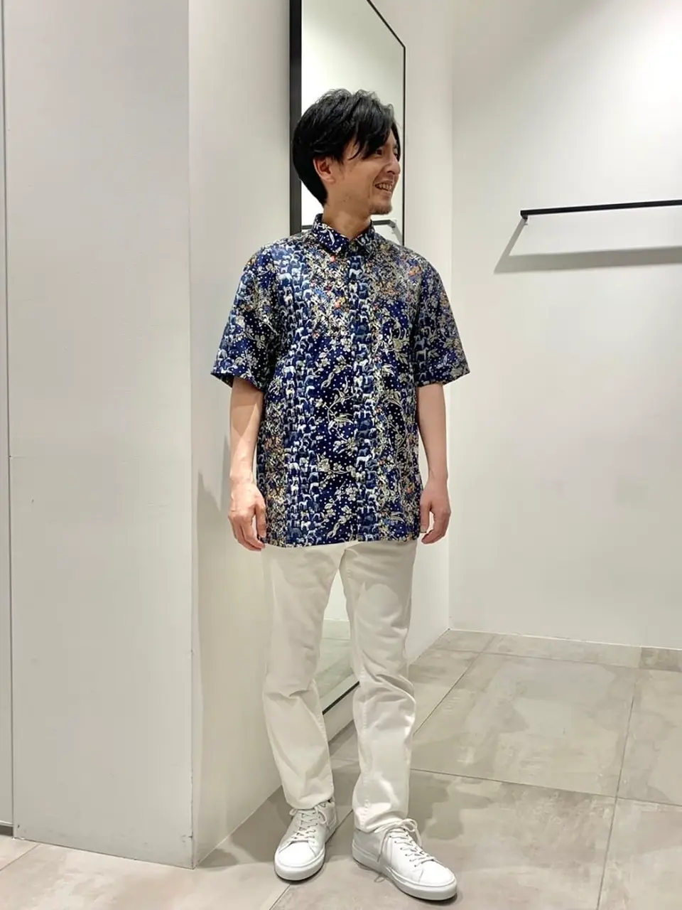 JOSEPH HOMME 鈴木 コーディネート画像