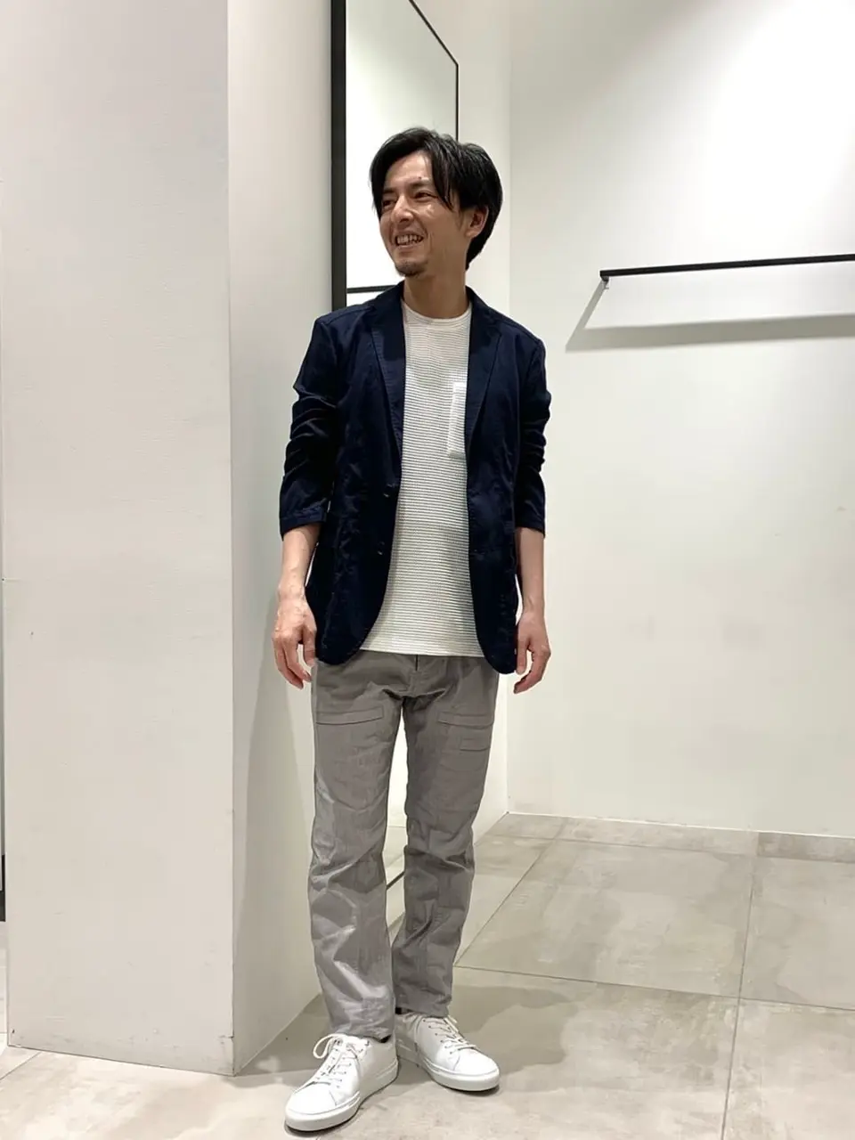 JOSEPH HOMME 鈴木 コーディネート画像