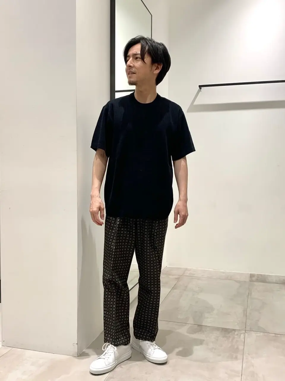 JOSEPH HOMME 鈴木 コーディネート画像