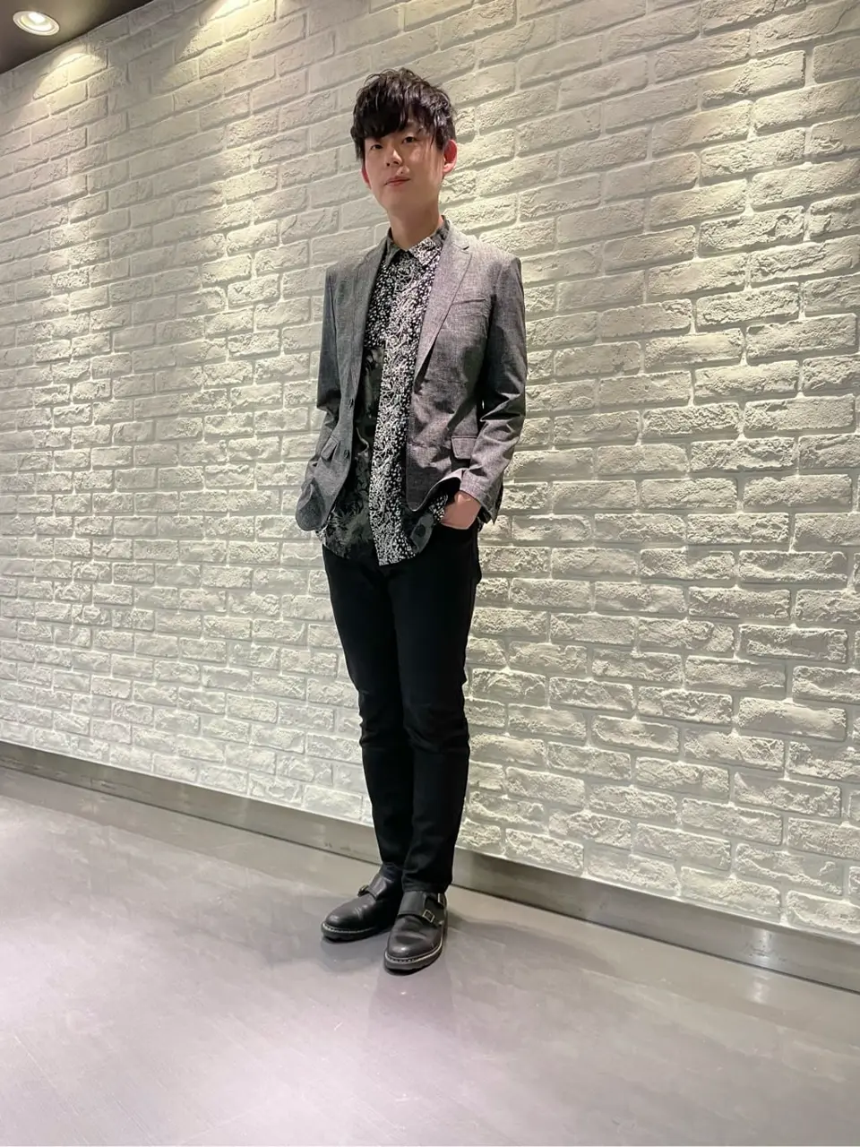 JOSEPH HOMME 佐藤健人 コーディネート画像