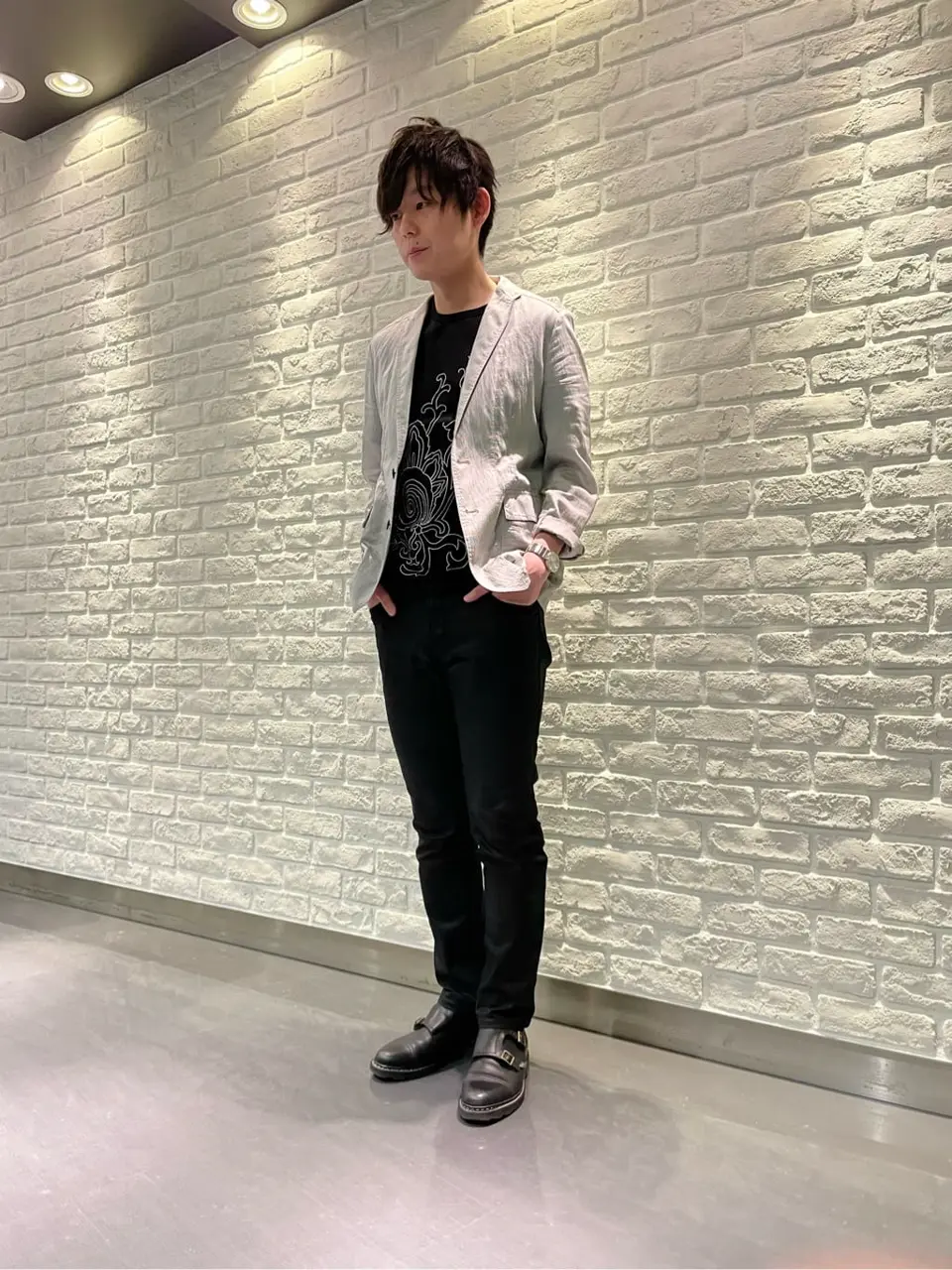 JOSEPH HOMME 佐藤健人 コーディネート画像