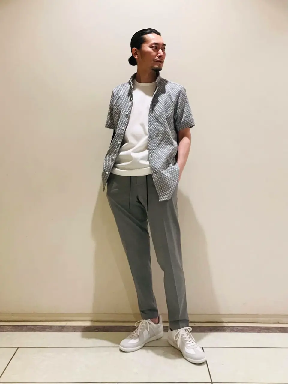  畑本 コーディネート画像