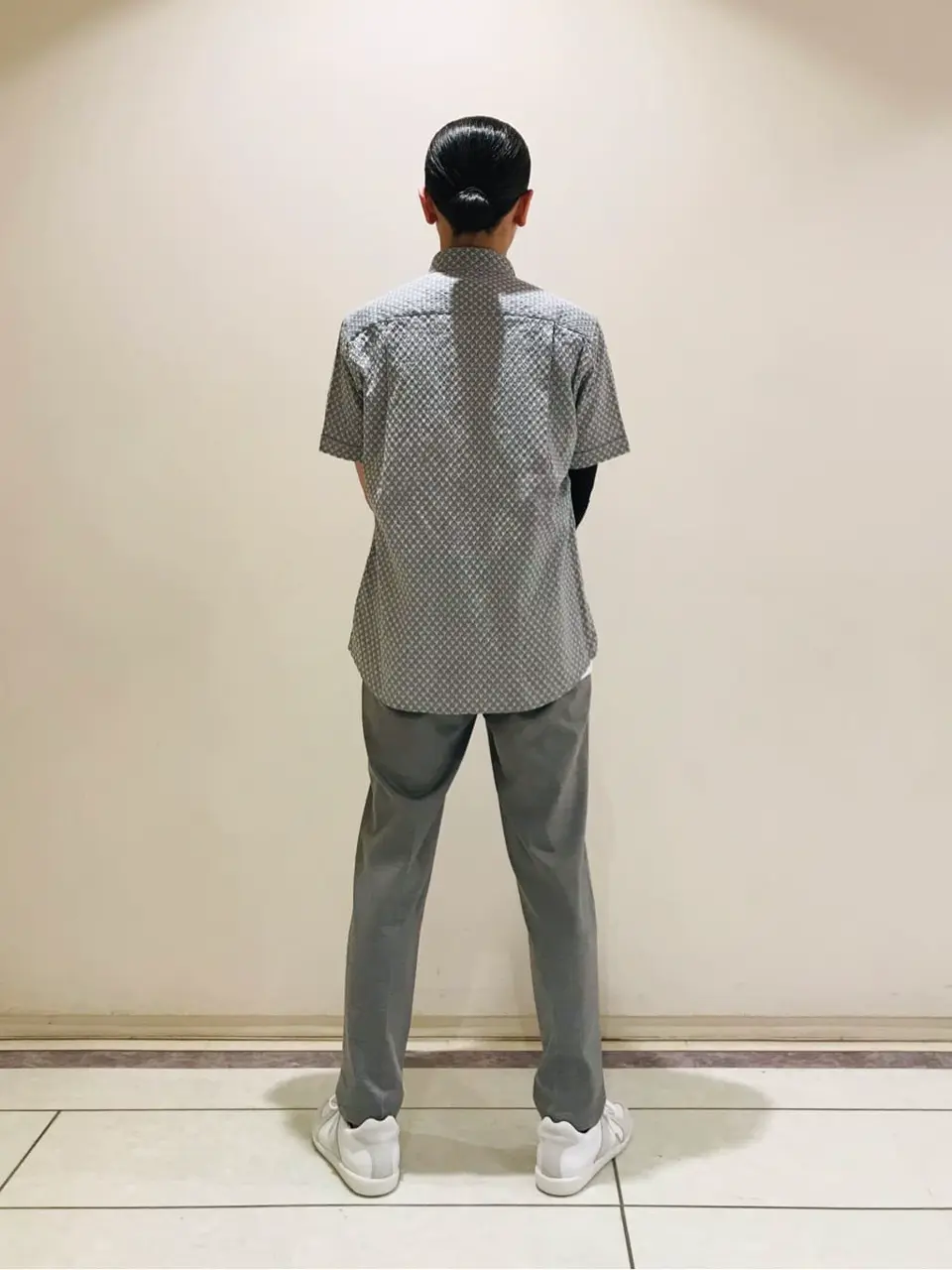 JOSEPH HOMME 畑本 コーディネート画像