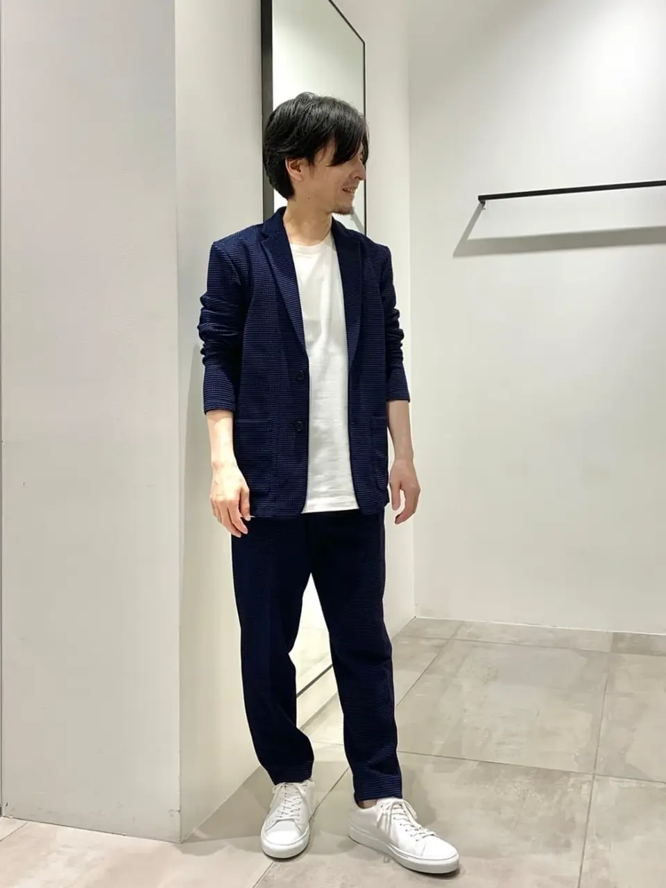 JOSEPH HOMME 鈴木 コーディネート画像