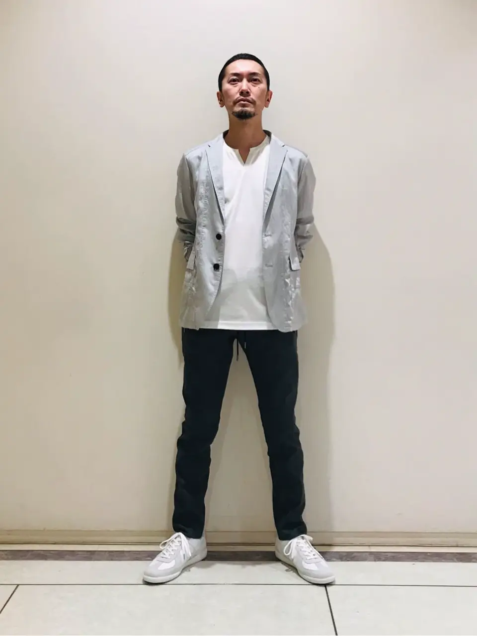 JOSEPH HOMME 畑本 コーディネート画像