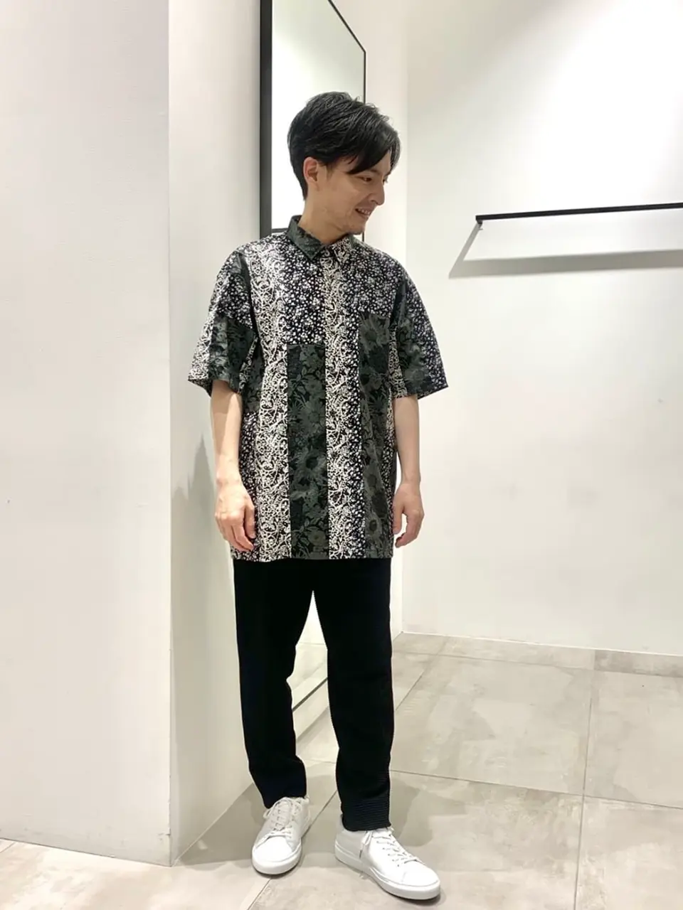 JOSEPH HOMME 鈴木 コーディネート画像