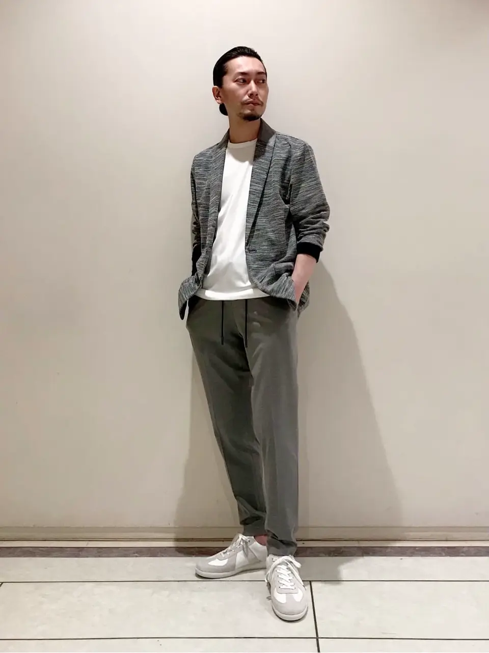  畑本 コーディネート画像