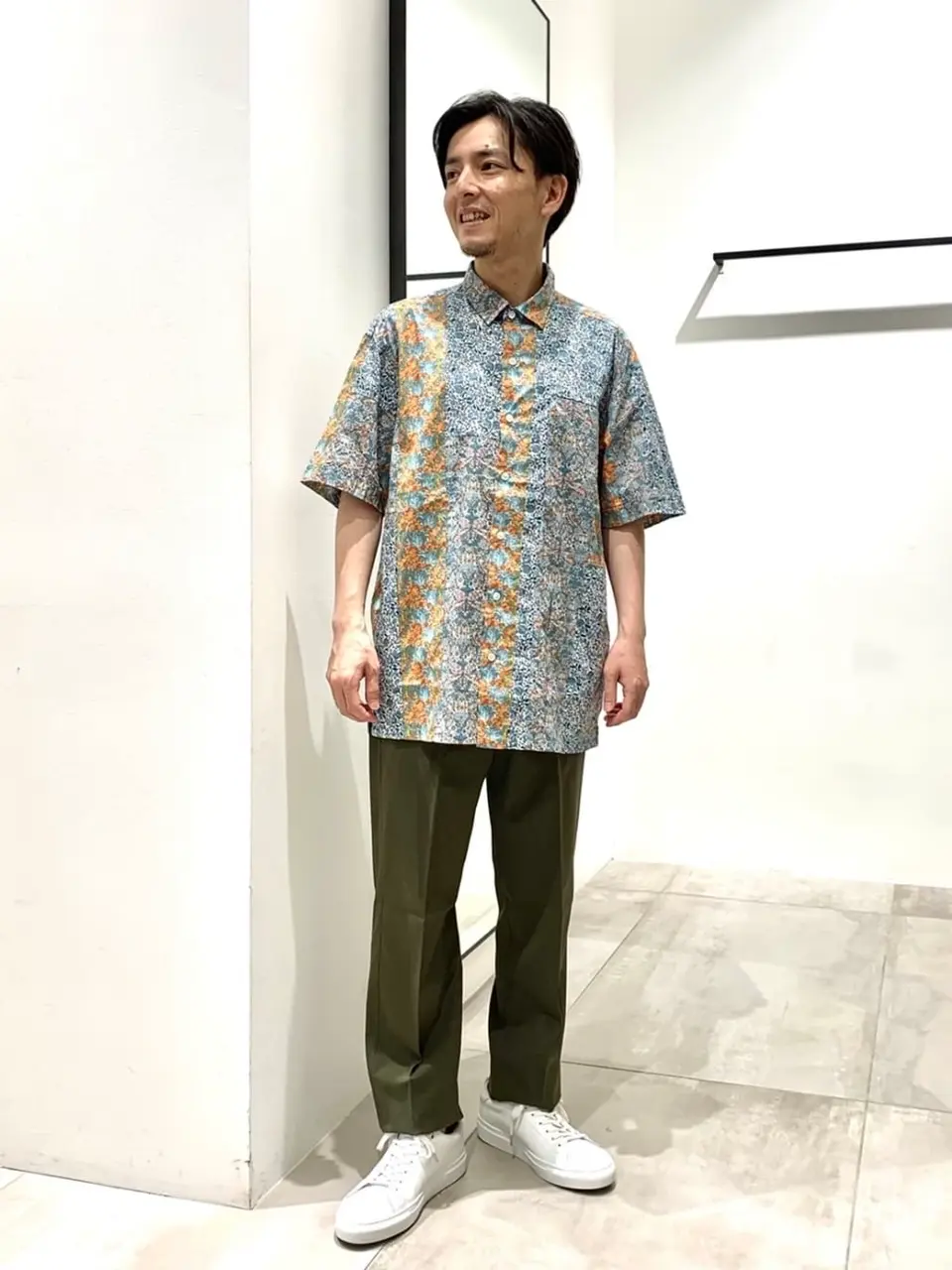 JOSEPH HOMME 鈴木 コーディネート画像