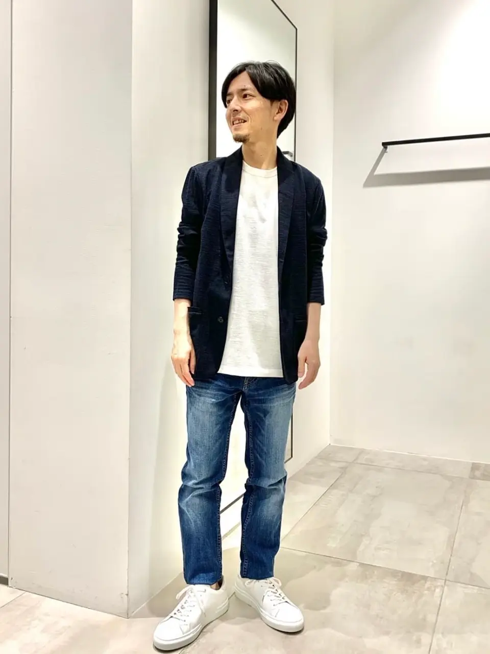 JOSEPH HOMME 鈴木 コーディネート画像