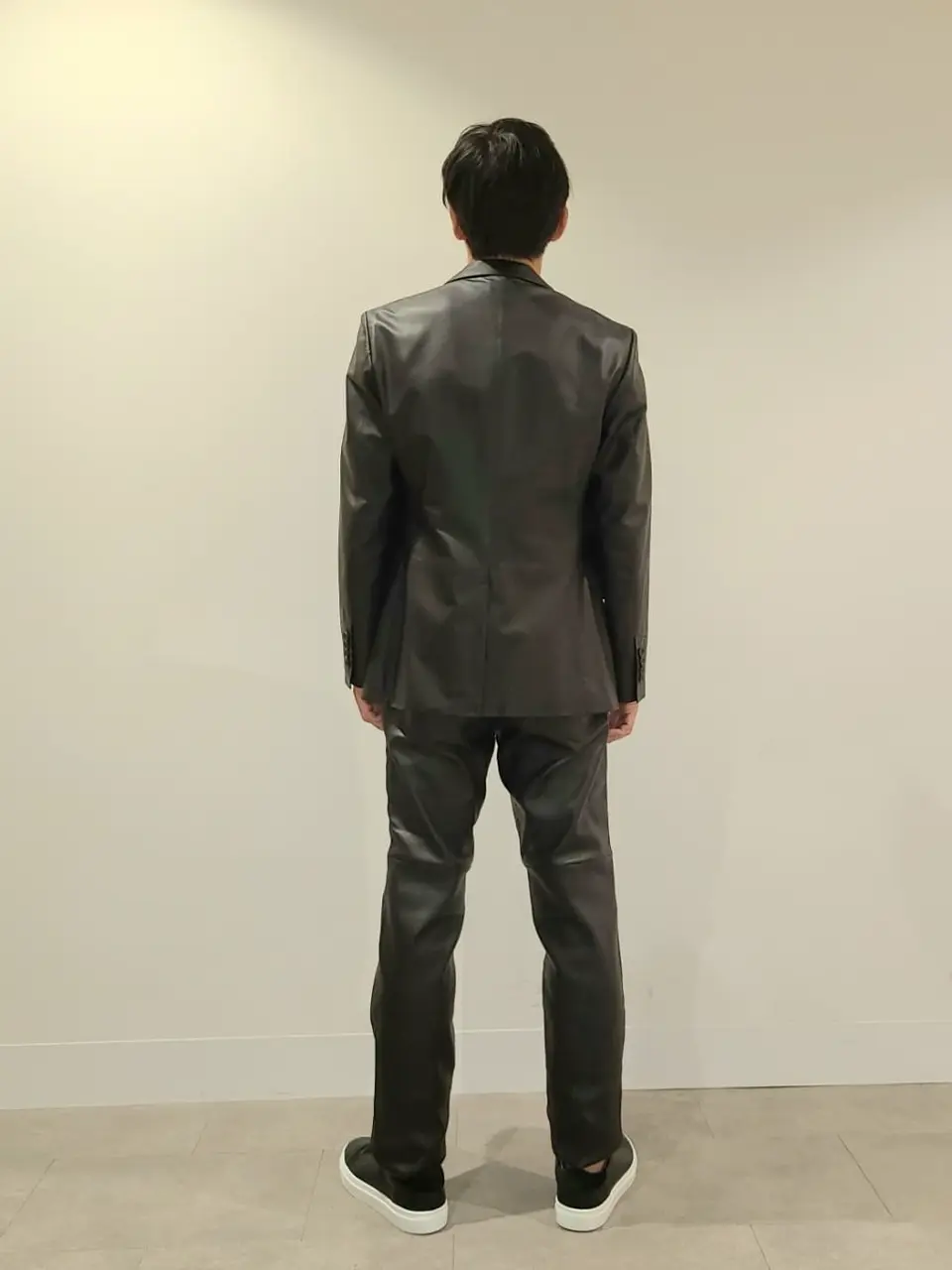 JOSEPH HOMME 泉 コーディネート画像