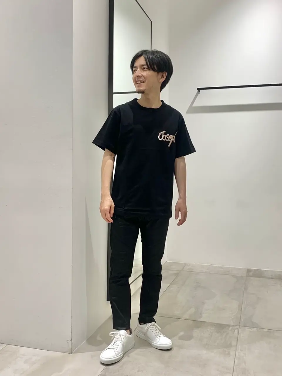 JOSEPH HOMME 鈴木 コーディネート画像