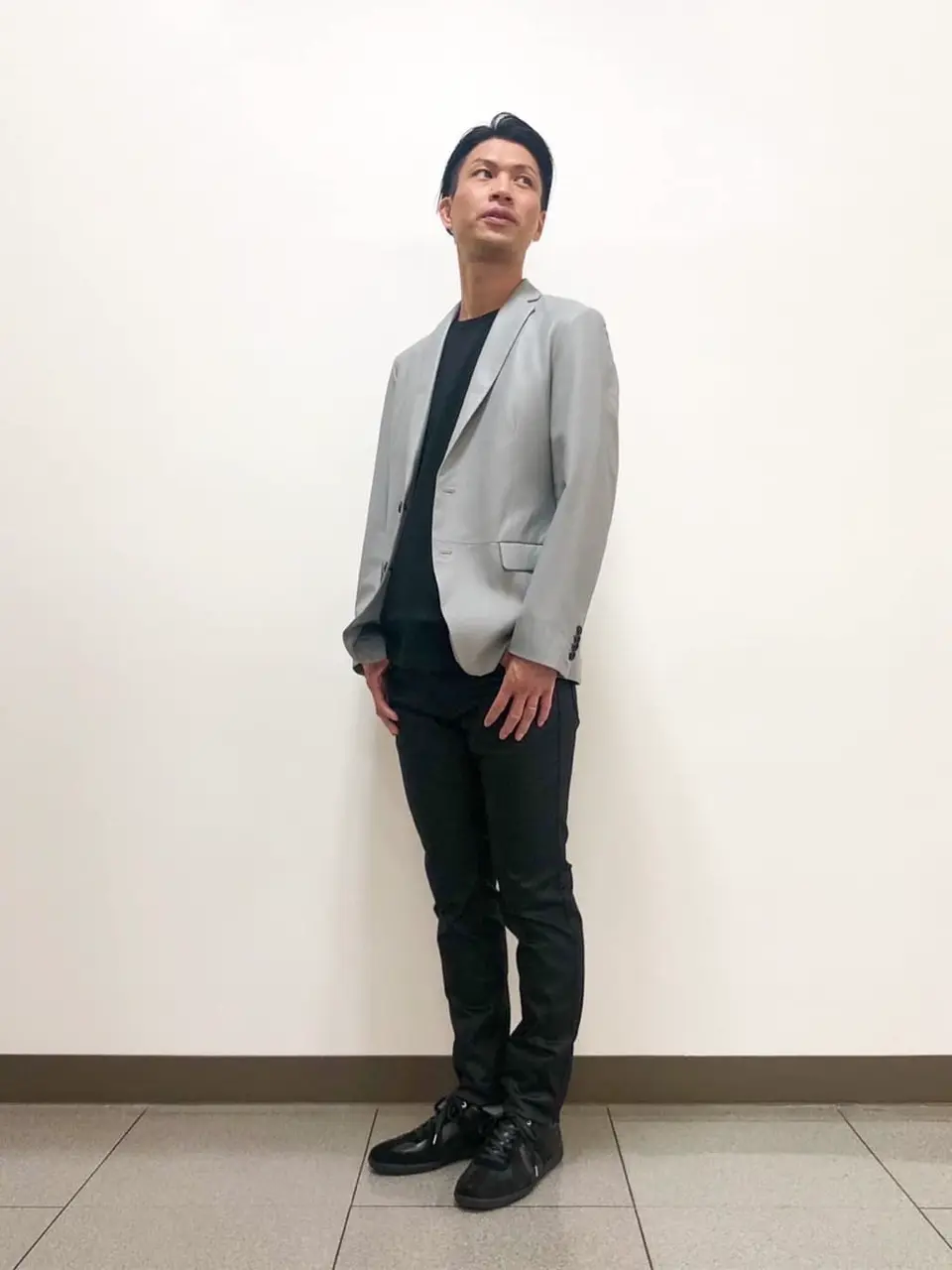  菅谷 コーディネート画像