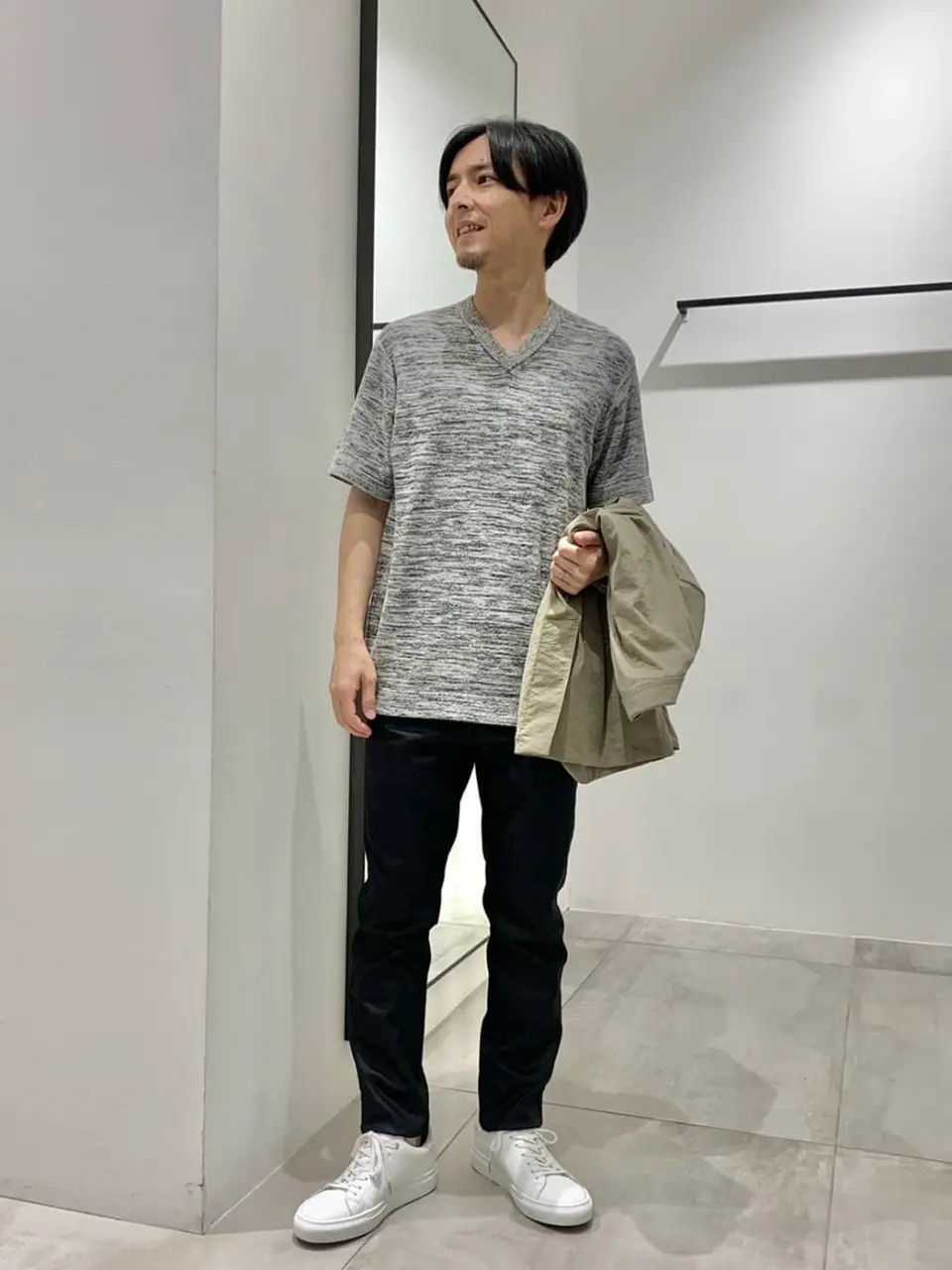 JOSEPH HOMME 鈴木 コーディネート画像