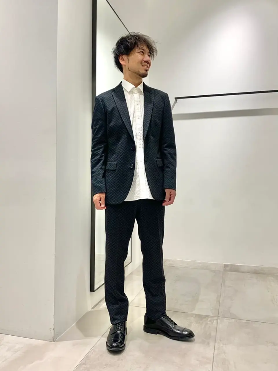 JOSEPH HOMME 中原 コーディネート画像