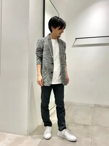 JOSEPH HOMME 鈴木 コーディネート画像