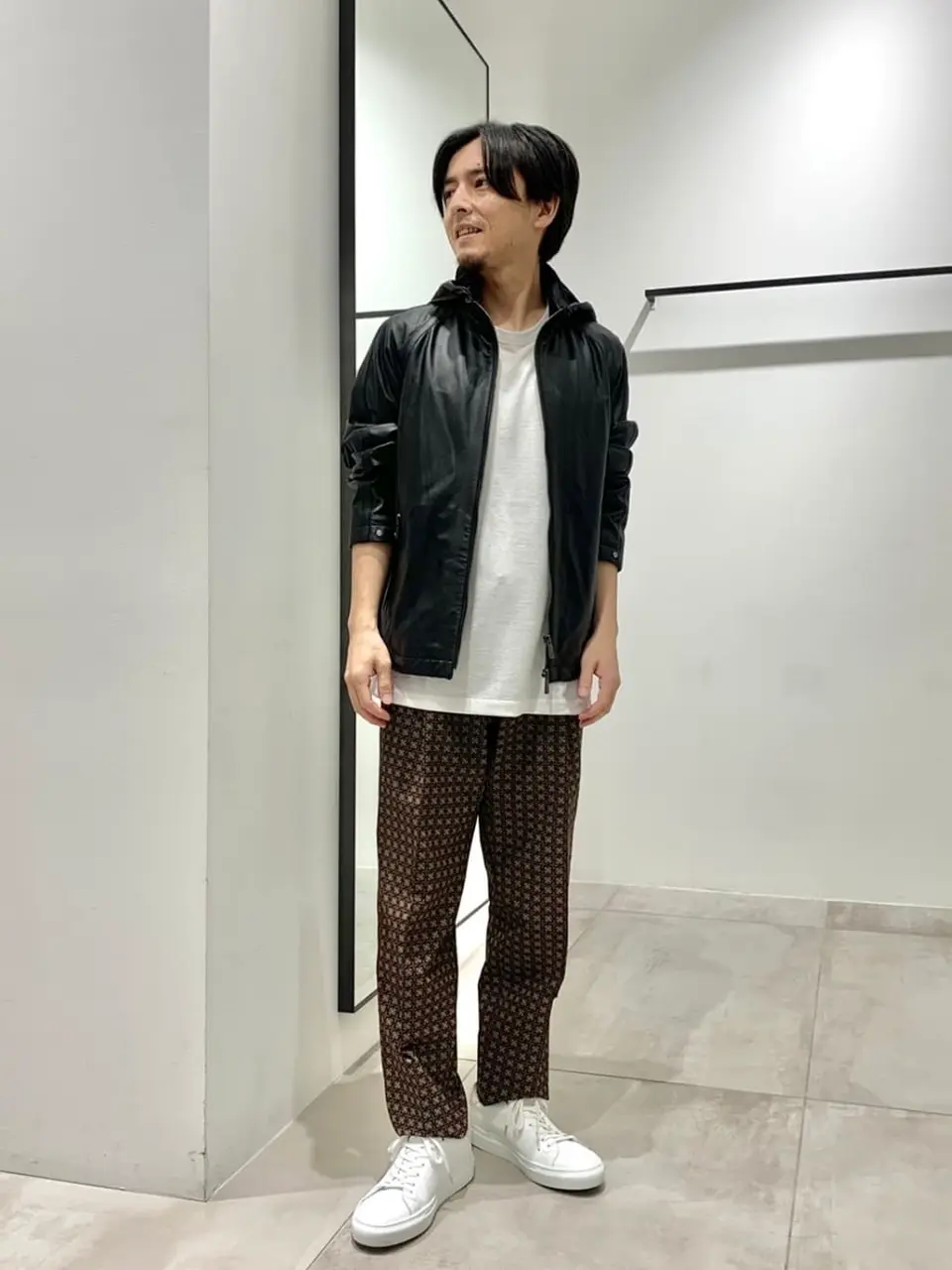 JOSEPH HOMME 鈴木 コーディネート画像