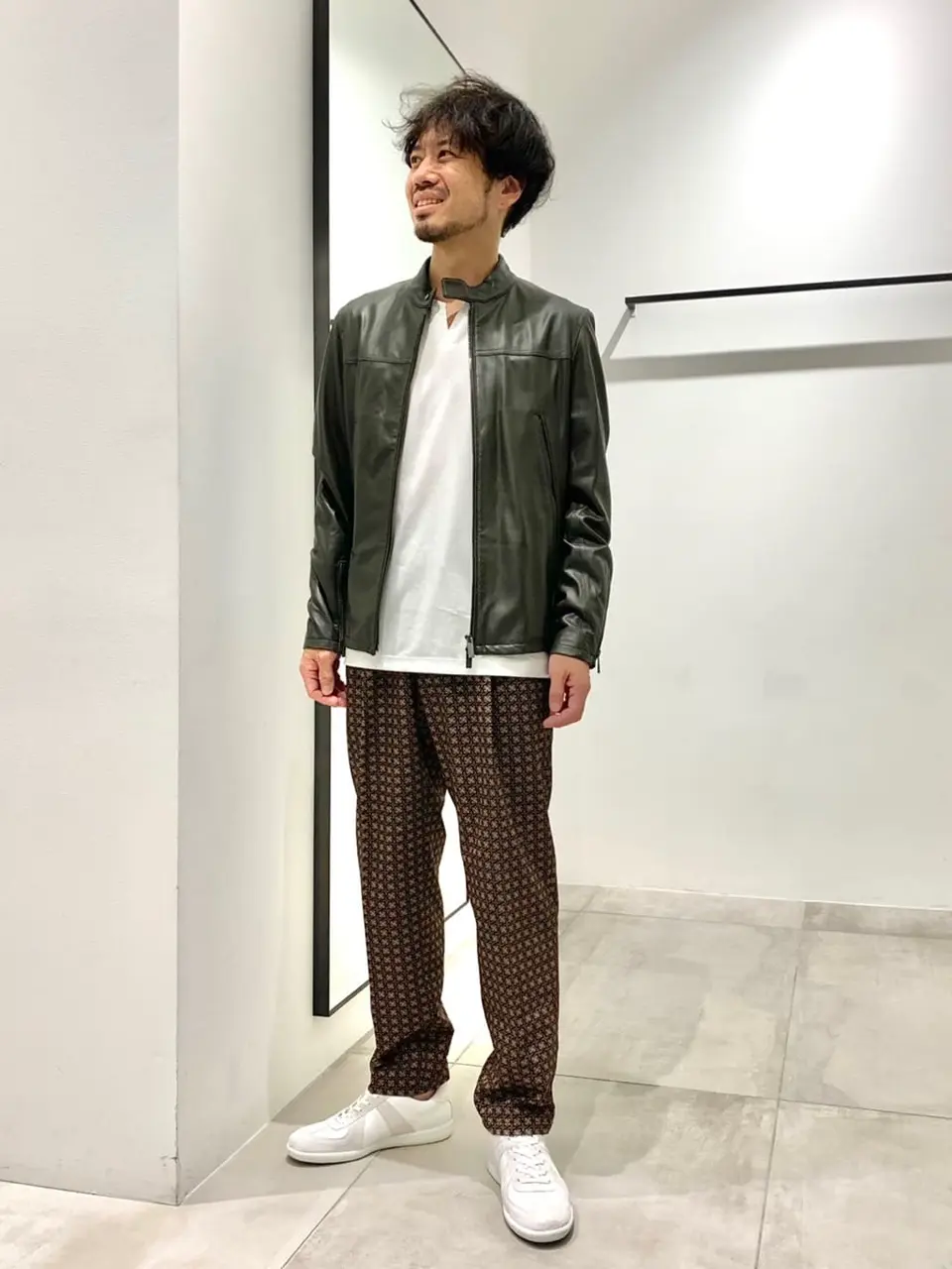 JOSEPH HOMME 中原 コーディネート画像