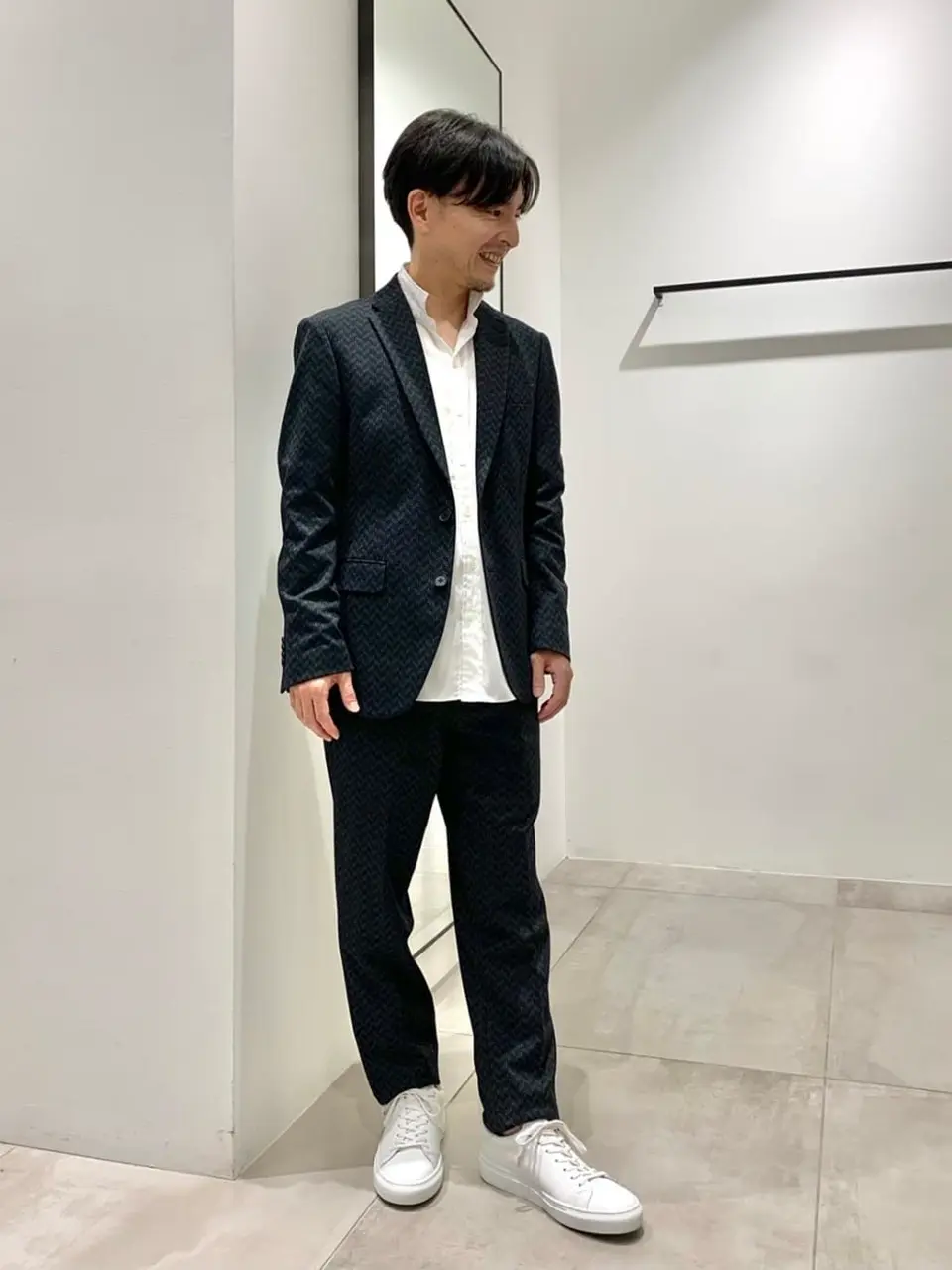 JOSEPH HOMME 鈴木 コーディネート画像