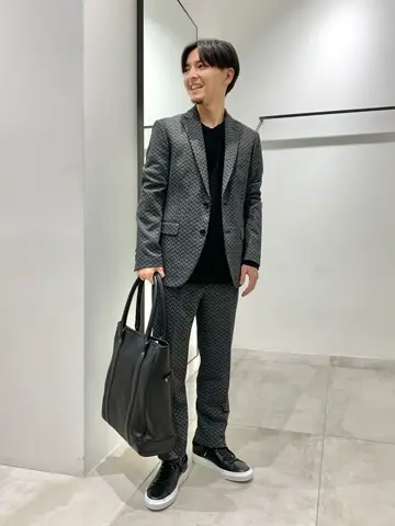 JOSEPH HOMME 鈴木 コーディネート画像