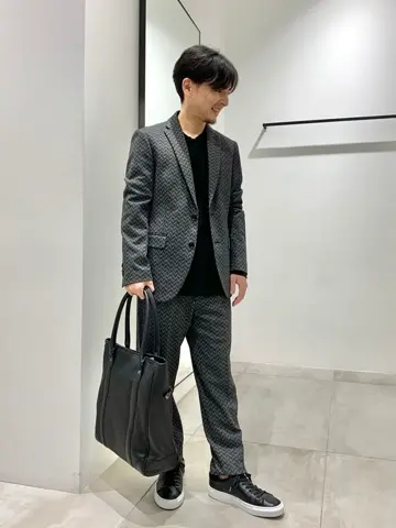 JOSEPH HOMME 鈴木 コーディネート画像