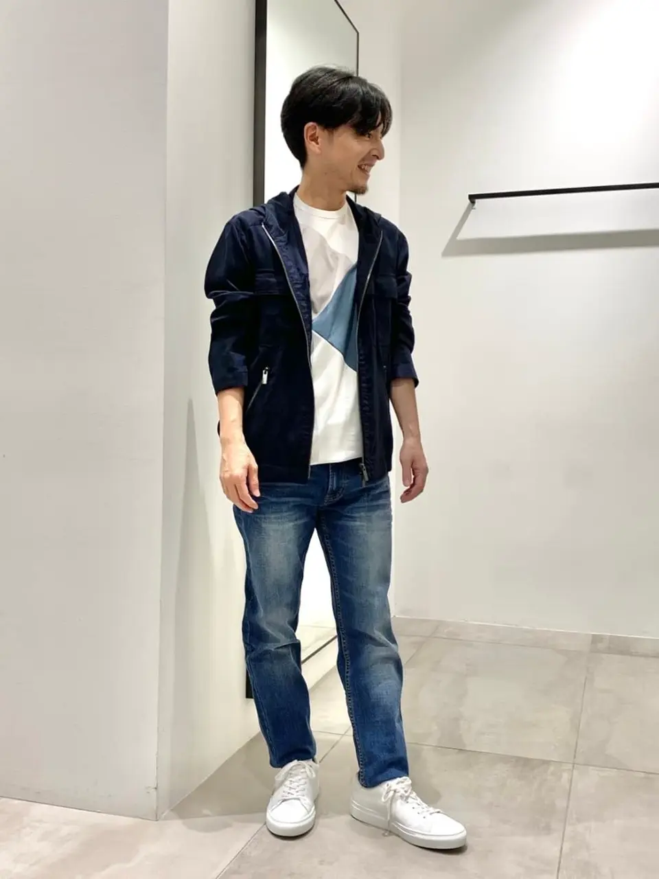 JOSEPH HOMME 鈴木 コーディネート画像