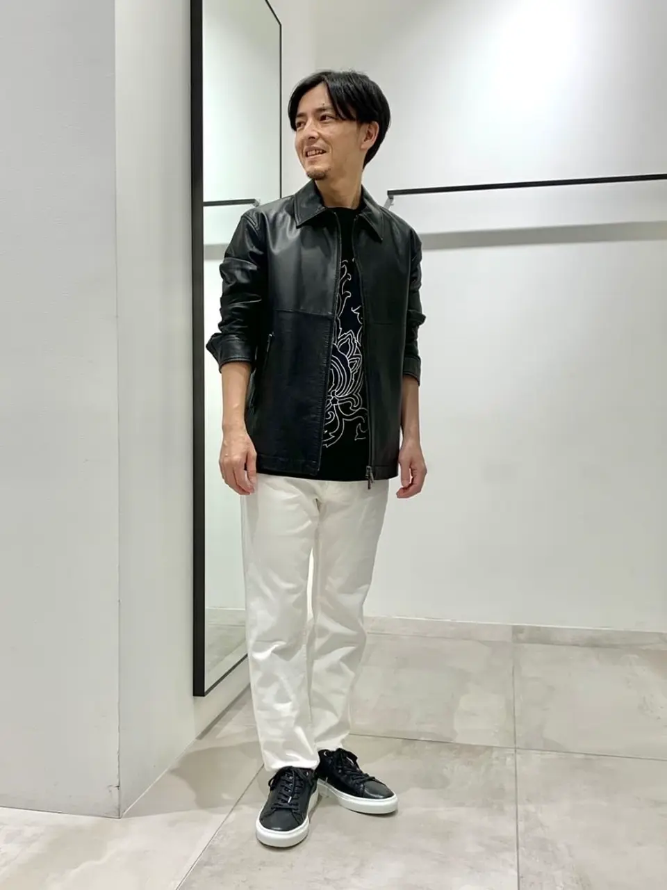 JOSEPH HOMME 鈴木 コーディネート画像