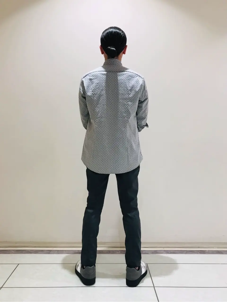 JOSEPH HOMME 畑本 コーディネート画像