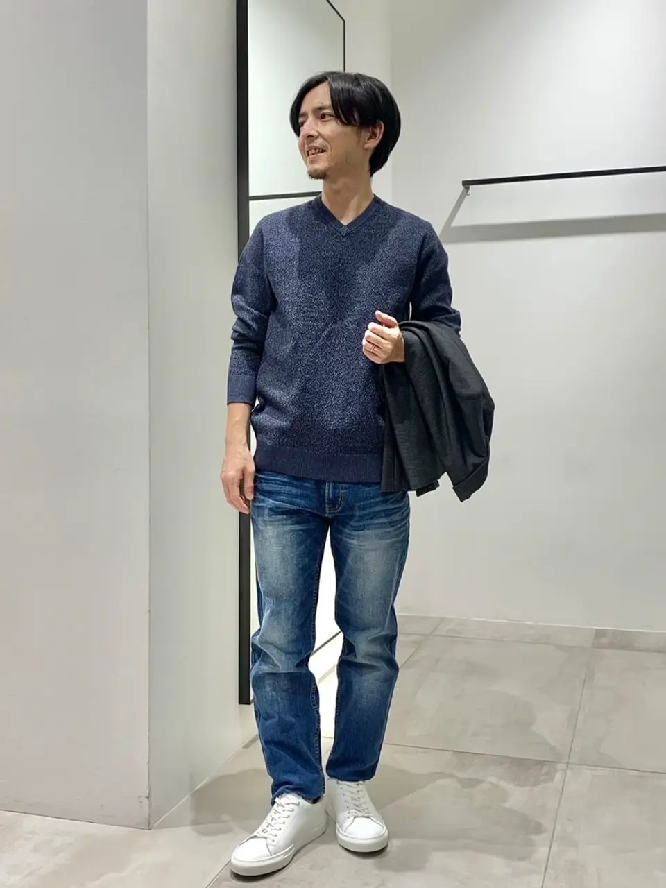 JOSEPH HOMME 鈴木 コーディネート画像