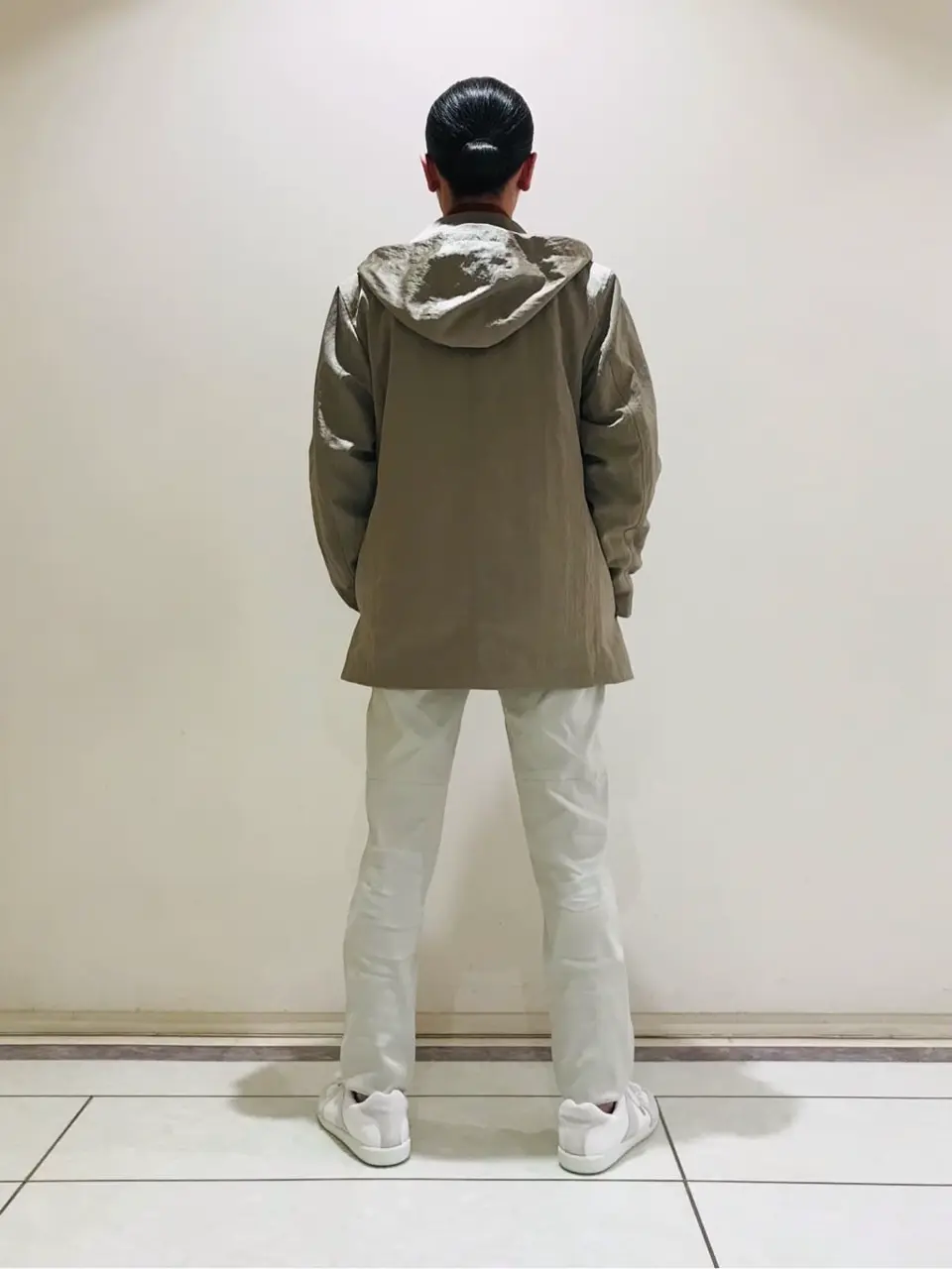 JOSEPH HOMME 畑本 コーディネート画像