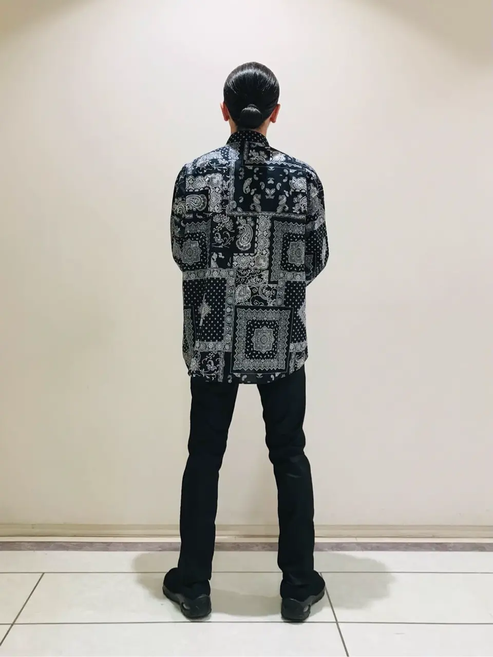 JOSEPH HOMME 畑本 コーディネート画像